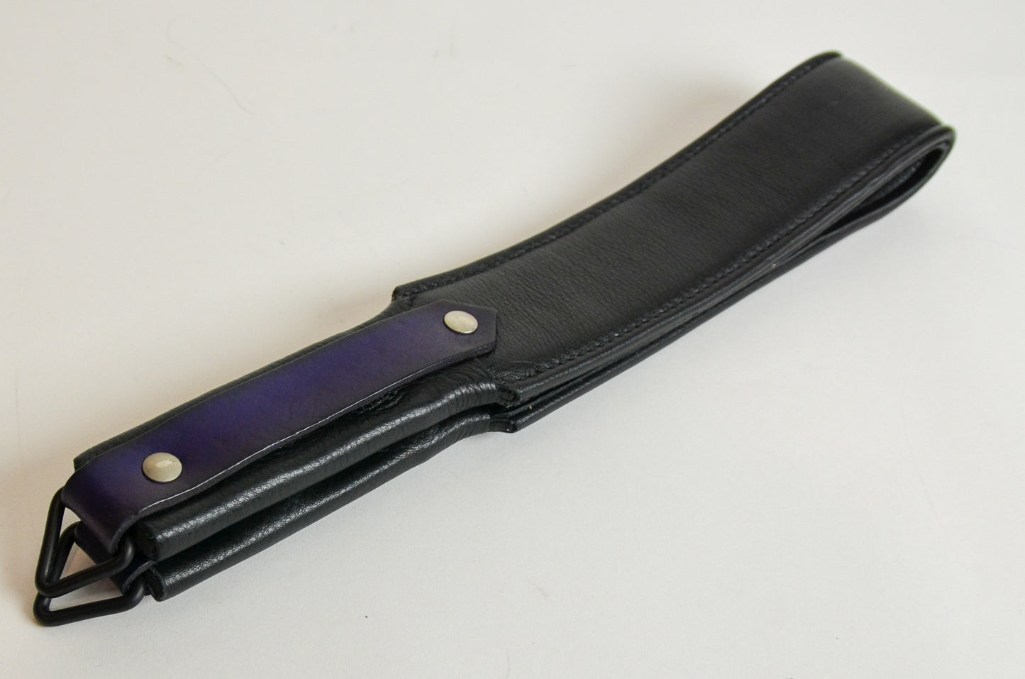 Split Thumper - Black with Purple Two-Tone Handle Strap